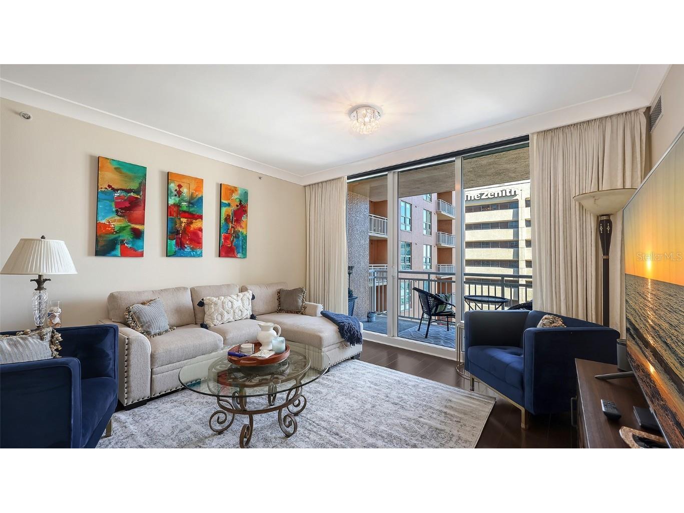 1350 Main Street #1007 Sarasota FL 34236 A4633437 image9