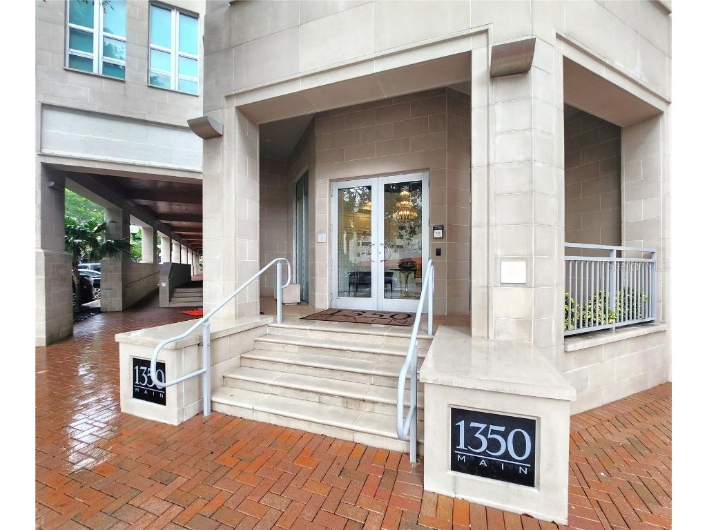 1350 Main Street #1009 Sarasota FL 34236 T3446860 image1