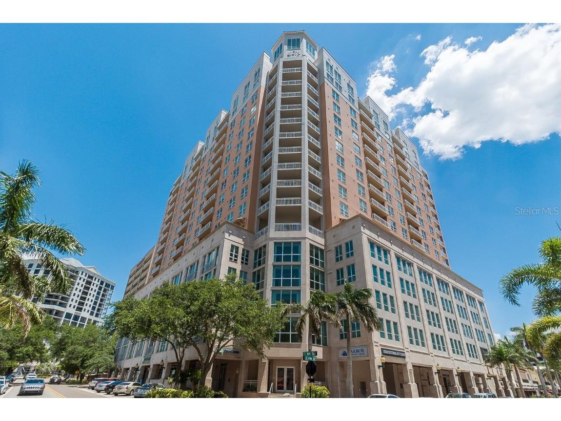 1350 Main Street #1110 Sarasota FL 34236 - SARASOTA BAY A4584759 image1