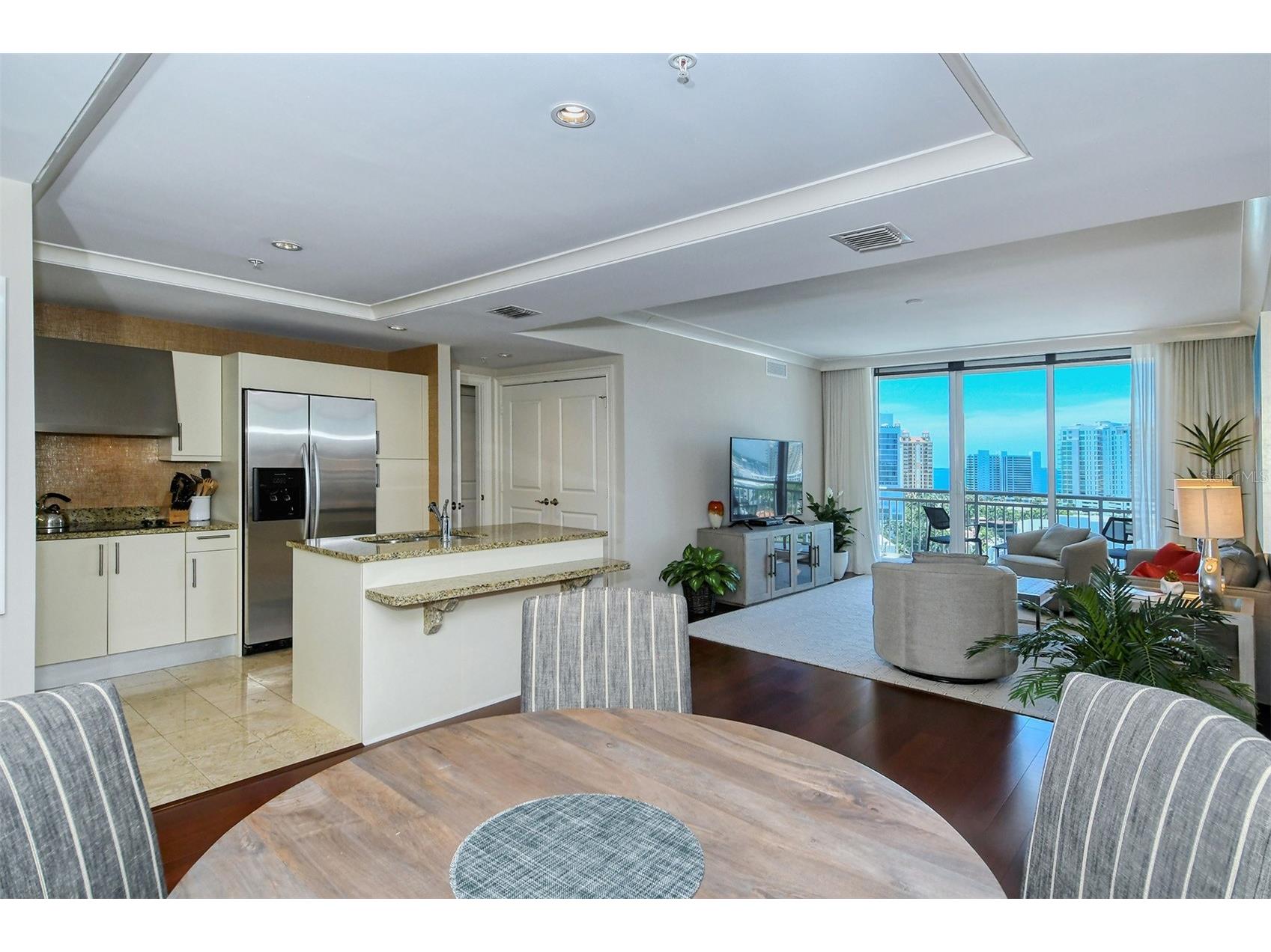 1350 Main Street #1202 Sarasota FL 34236 A4690744 image12