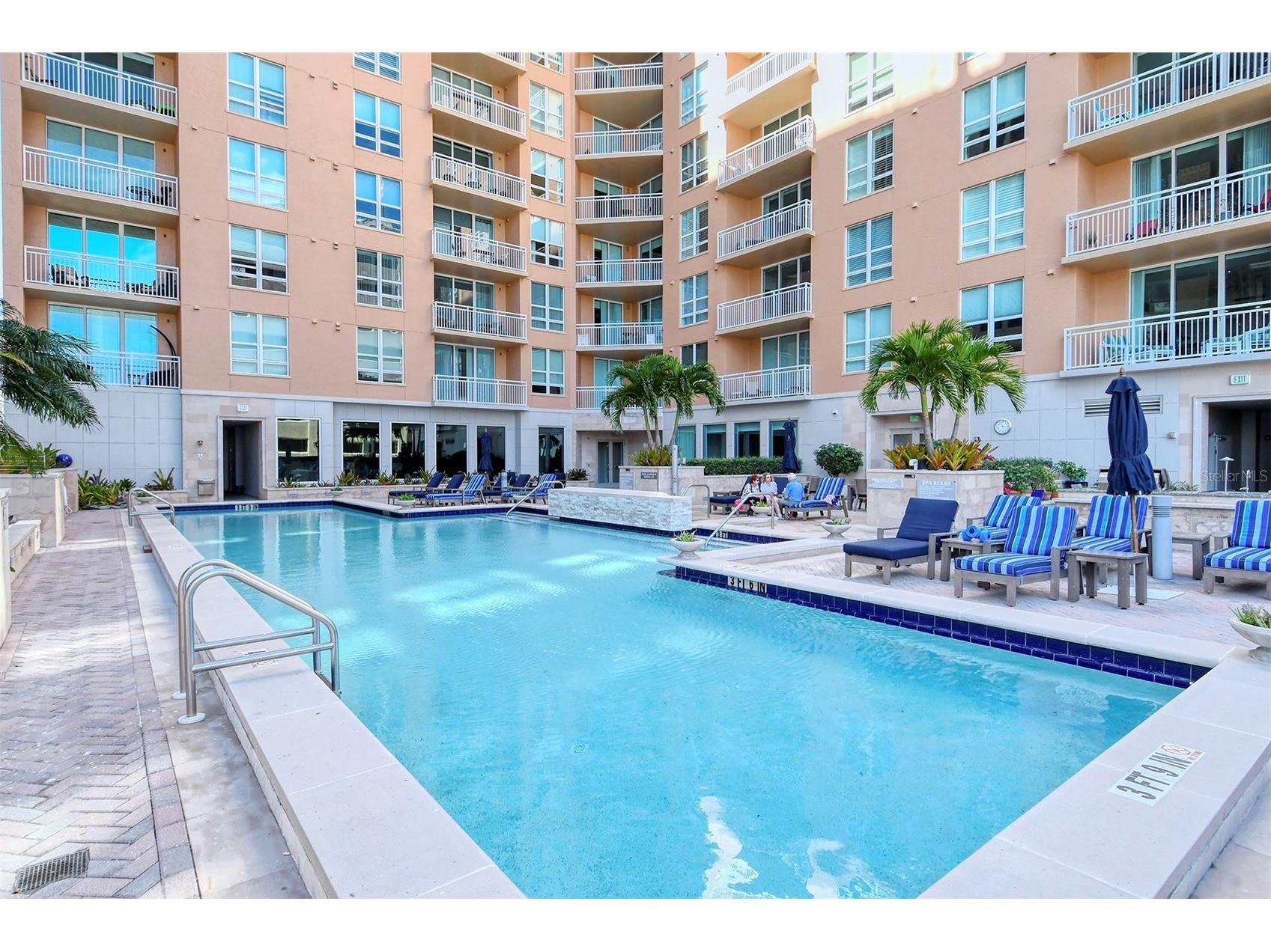 1350 Main Street #1202 Sarasota FL 34236 A4690744 image25