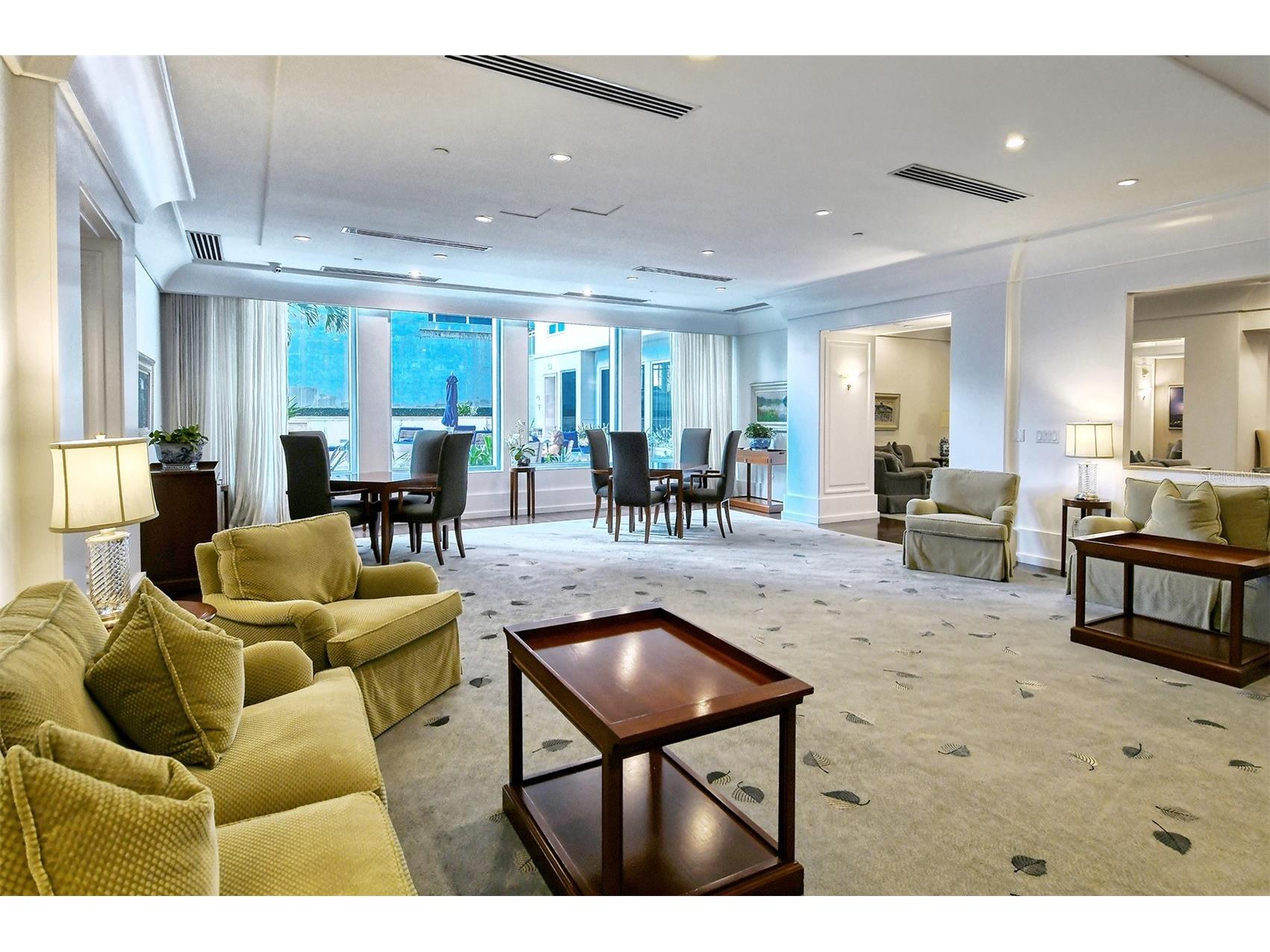 1350 Main Street #1202 Sarasota FL 34236 A4690744 image27