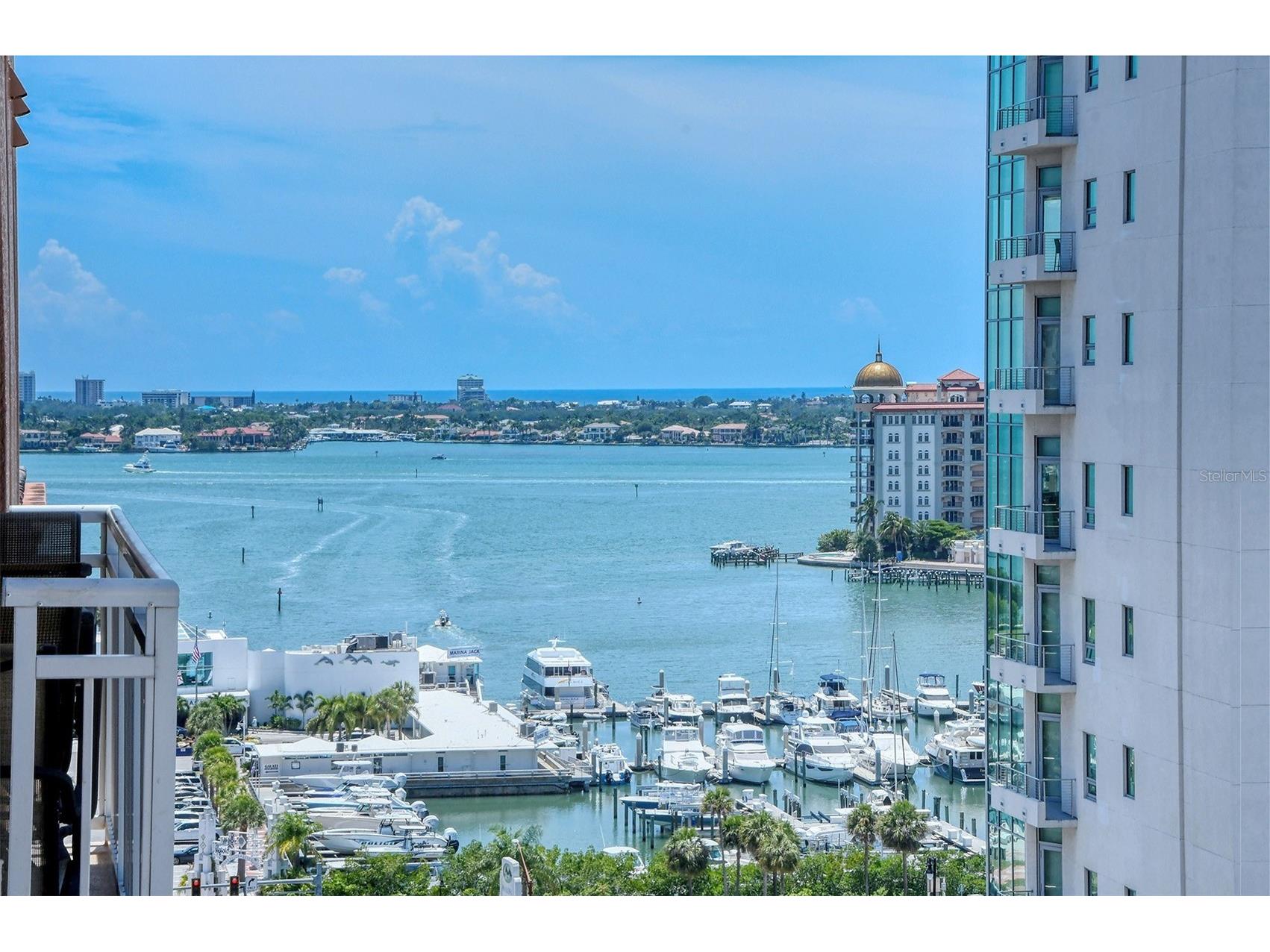 1350 Main Street #1202 Sarasota FL 34236 A4690744 image3