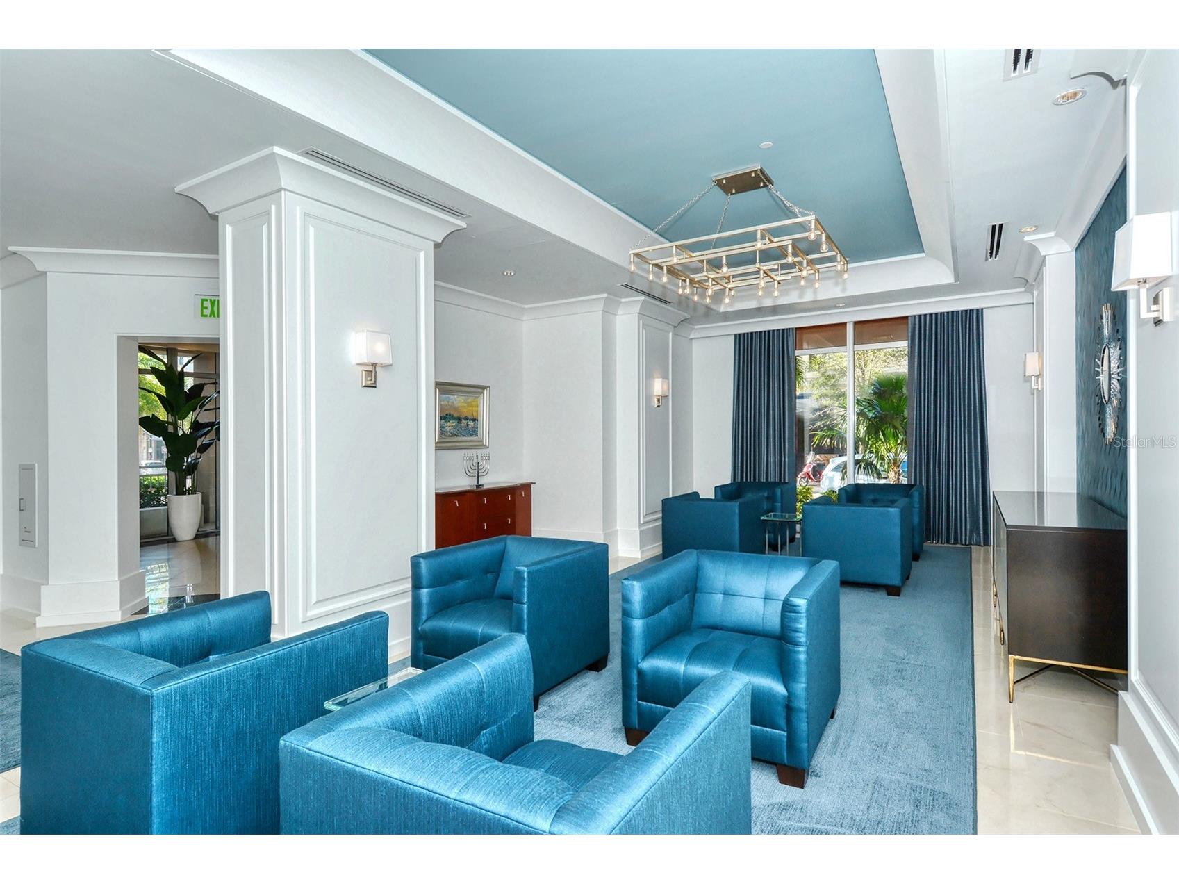 1350 Main Street #1202 Sarasota FL 34236 A4690744 image30