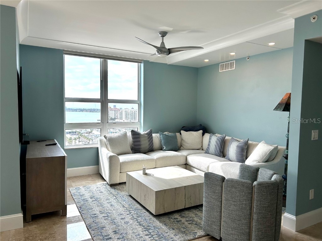 1350 Main Street #1210 Sarasota FL 34236 A4642929 image15