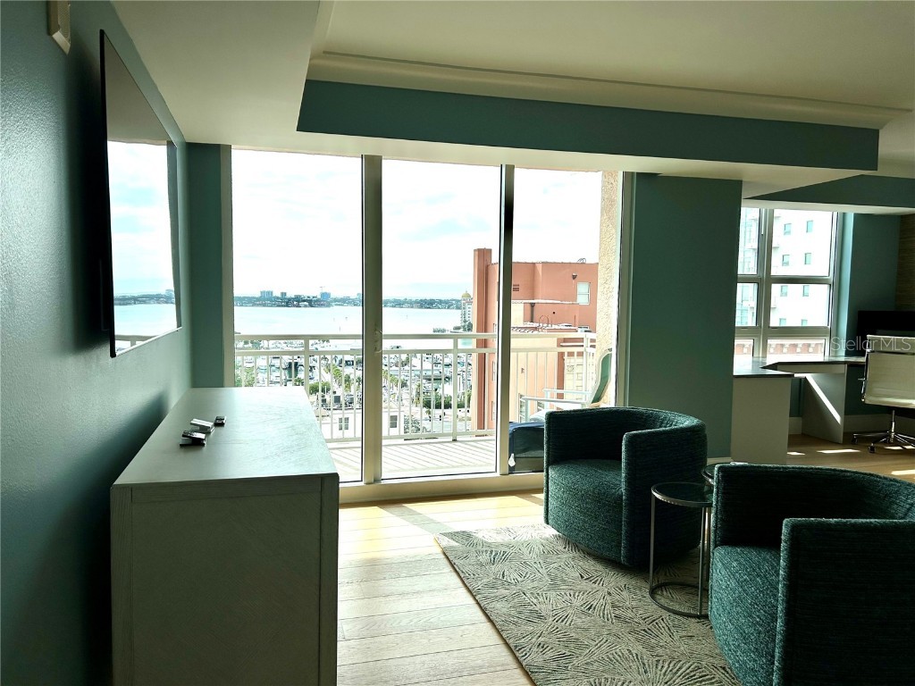 1350 Main Street #1210 Sarasota FL 34236 A4642929 image28