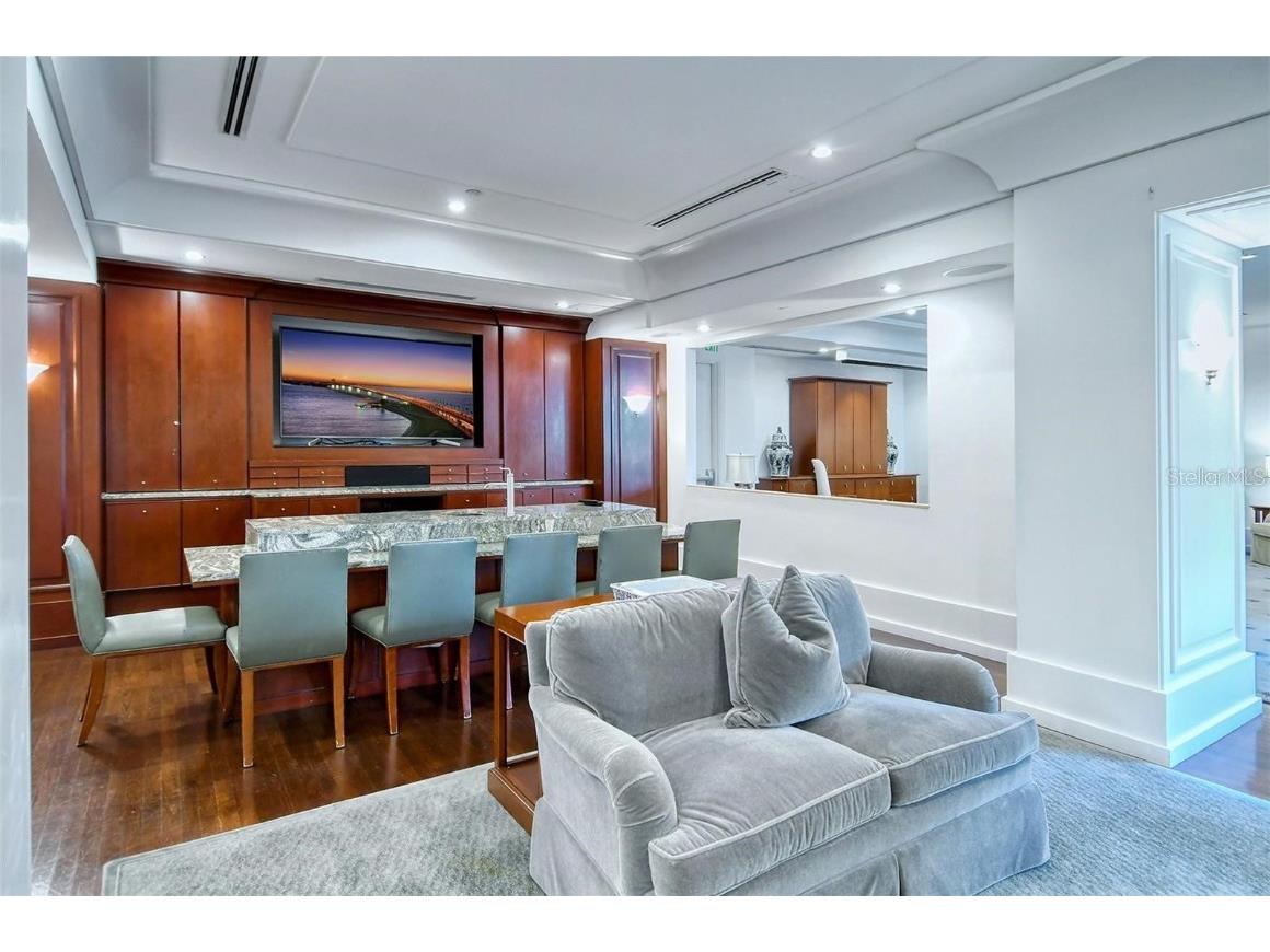 1350 Main Street #1210 Sarasota FL 34236 A4642929 image39