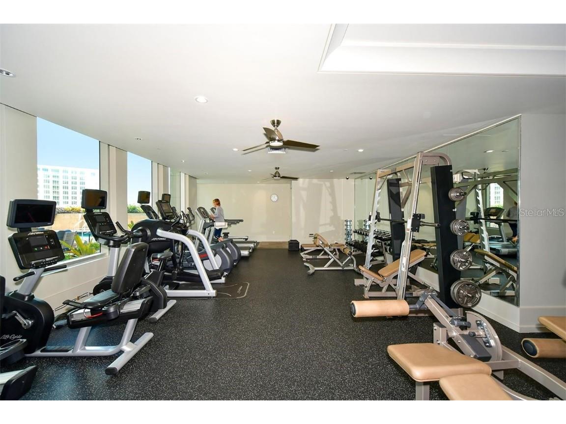 1350 Main Street #1210 Sarasota FL 34236 A4642929 image49