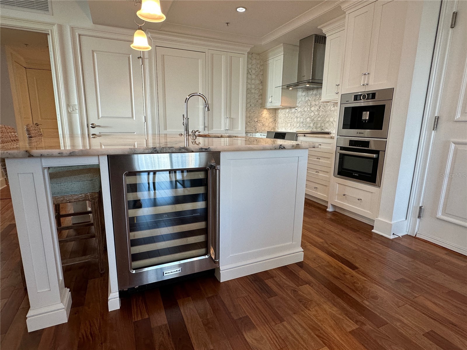 1350 Main Street #1401 Sarasota FL 34236 A4685954 image11