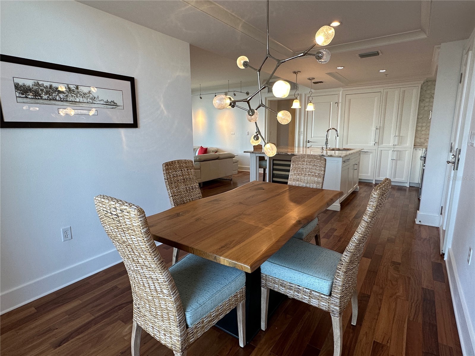 1350 Main Street #1401 Sarasota FL 34236 A4685954 image14