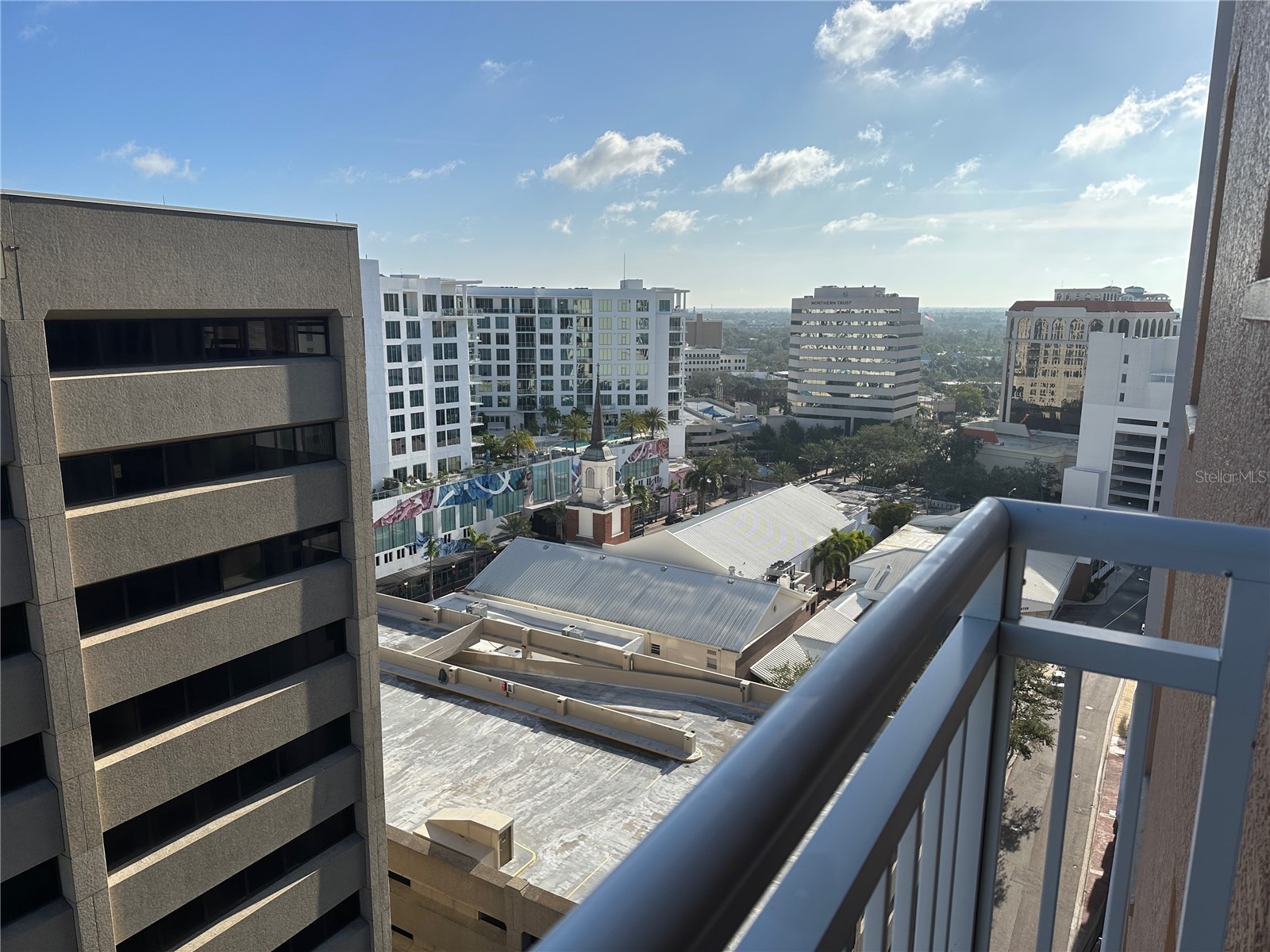 1350 Main Street #1401 Sarasota FL 34236 A4685954 image27
