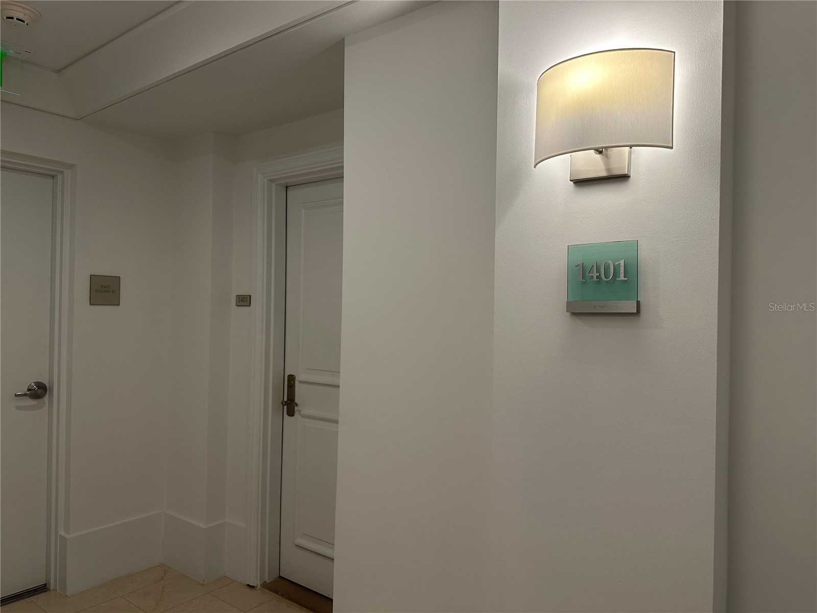 1350 Main Street #1401 Sarasota FL 34236 A4685954 image3