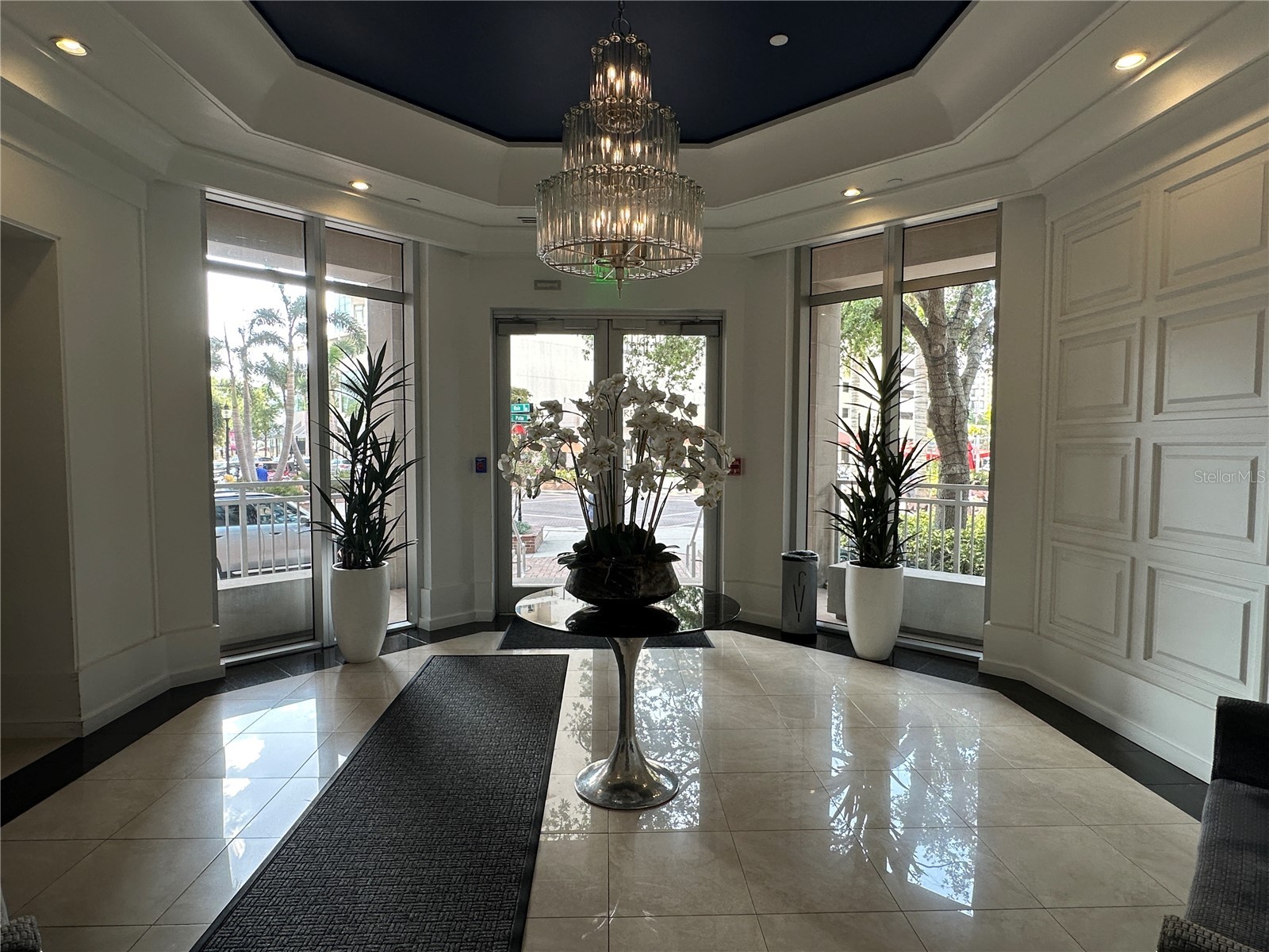 1350 Main Street #1401 Sarasota FL 34236 A4685954 image67