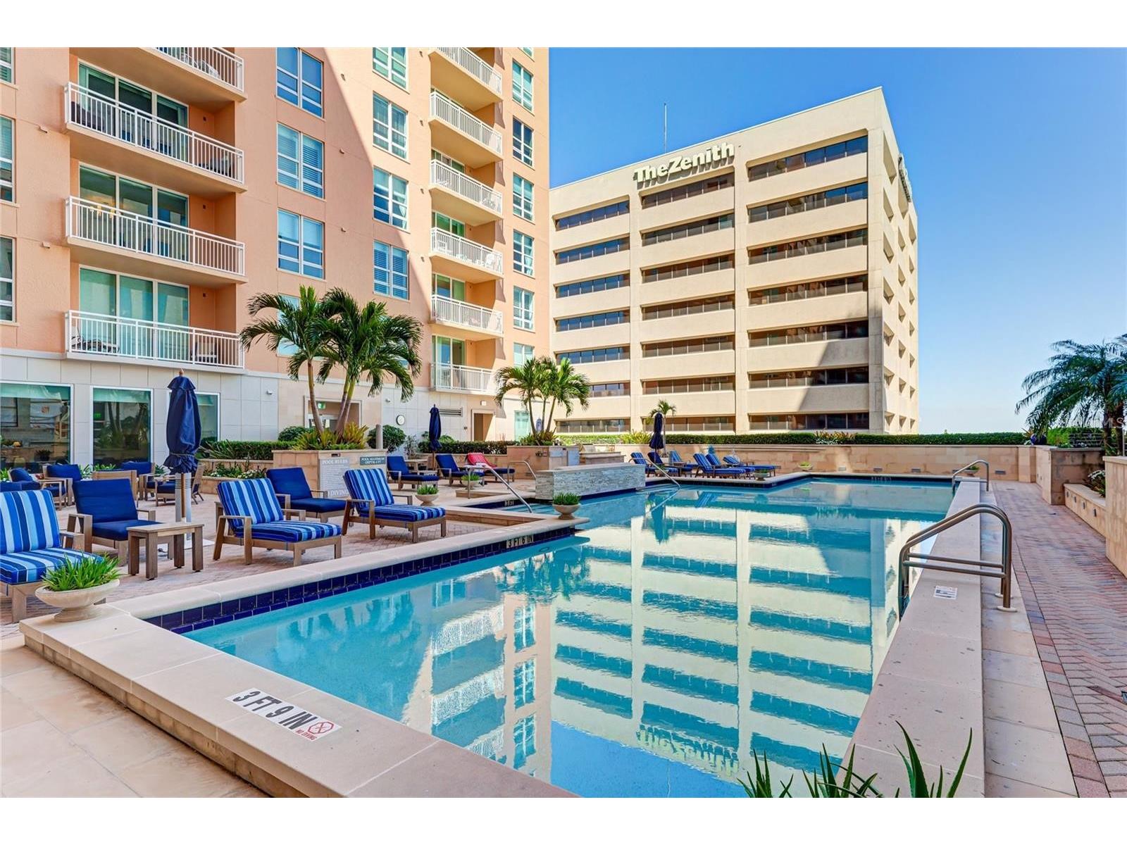 1350 Main Street #1501 Sarasota FL 34236 A4688434 image9