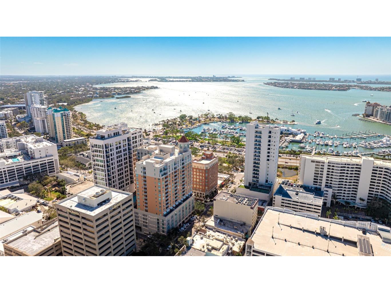 1350 Main Street #1503 Sarasota FL 34236 A4663223 image1