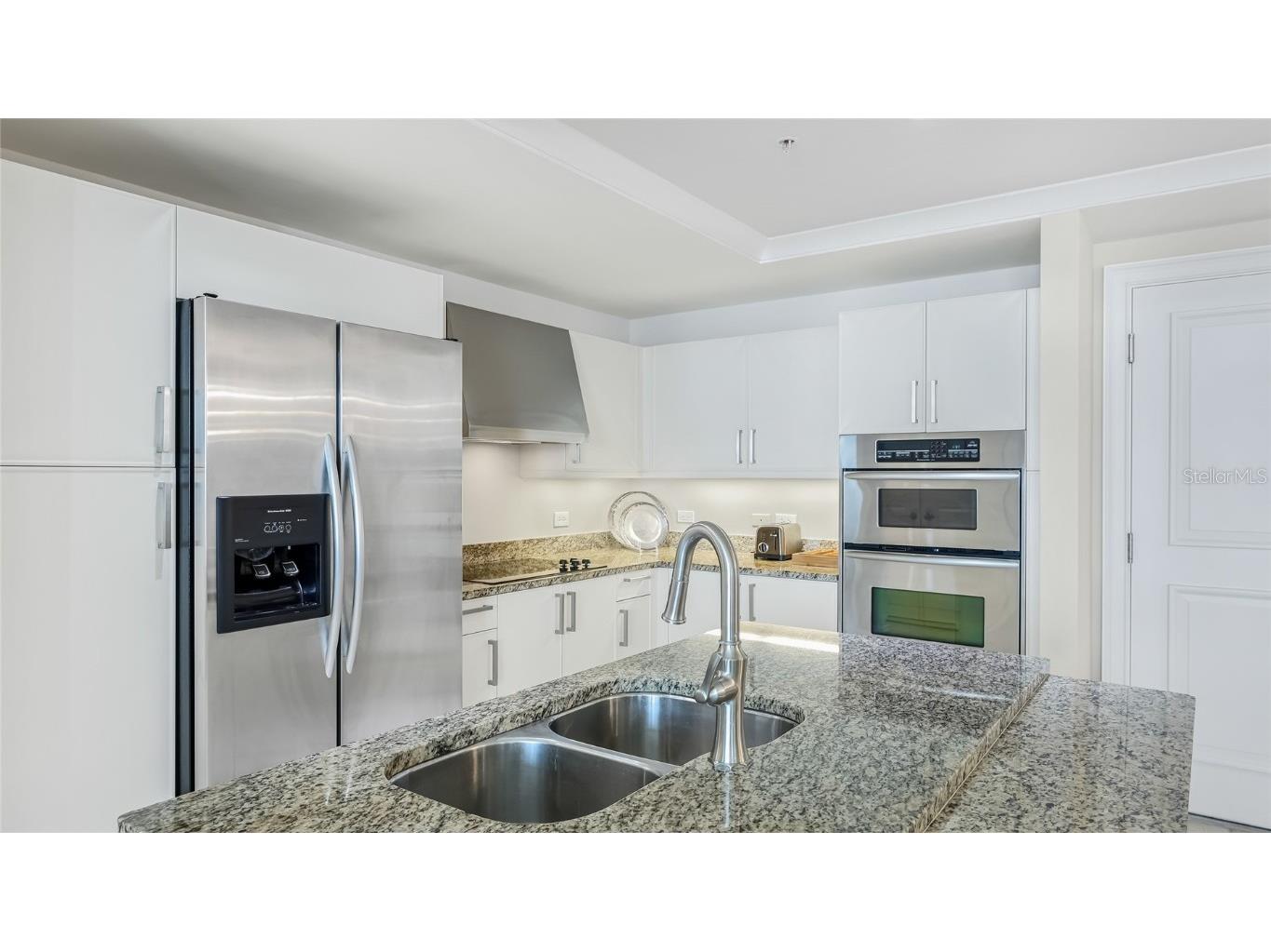 1350 Main Street #1503 Sarasota FL 34236 A4663223 image11