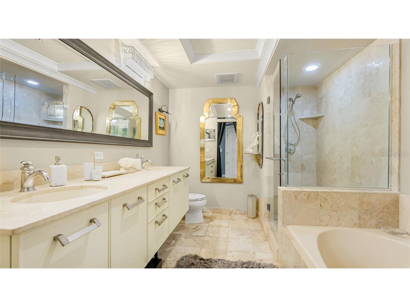 1350 Main Street #1503 Sarasota FL 34236 A4663223 image18