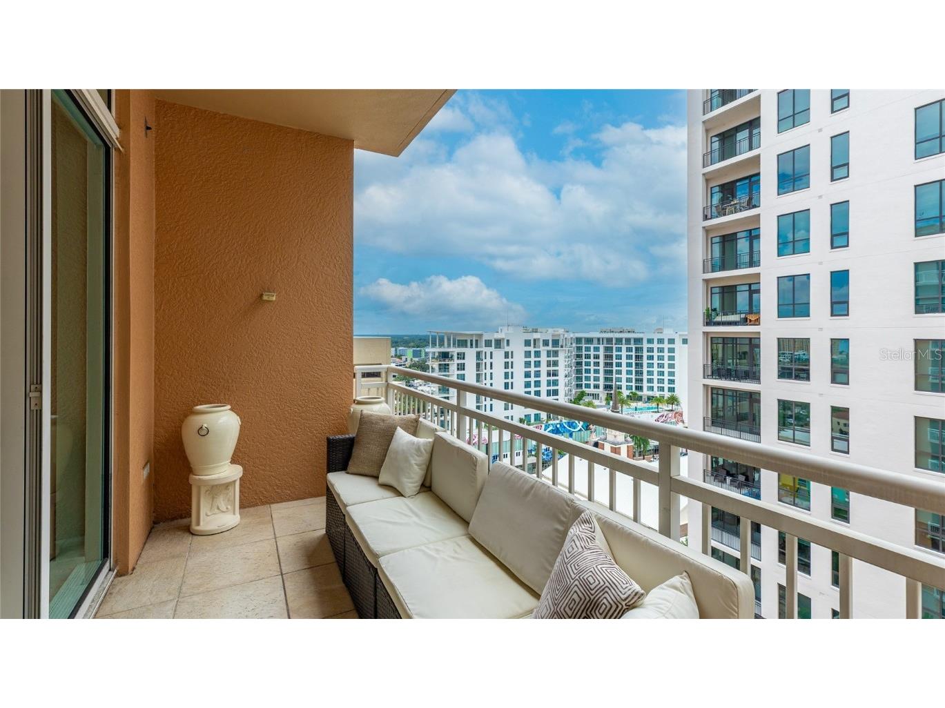 1350 Main Street #1503 Sarasota FL 34236 A4663223 image26