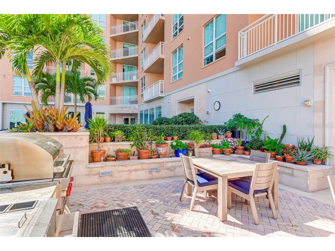 1350 Main Street #1503 Sarasota FL 34236 A4663223 image33