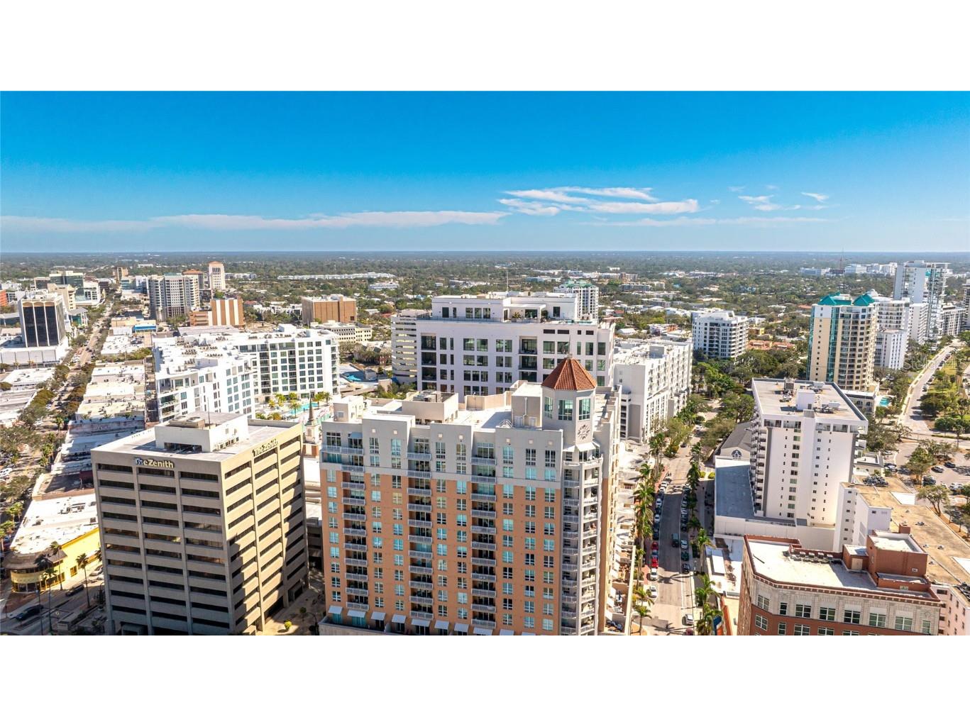 1350 Main Street #1503 Sarasota FL 34236 A4663223 image47