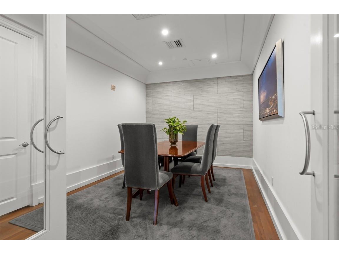 1350 Main Street #1703 Sarasota FL 34236 A4653120 image29