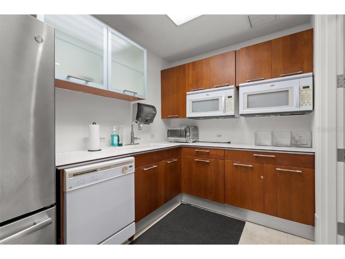 1350 Main Street #1703 Sarasota FL 34236 A4653120 image30