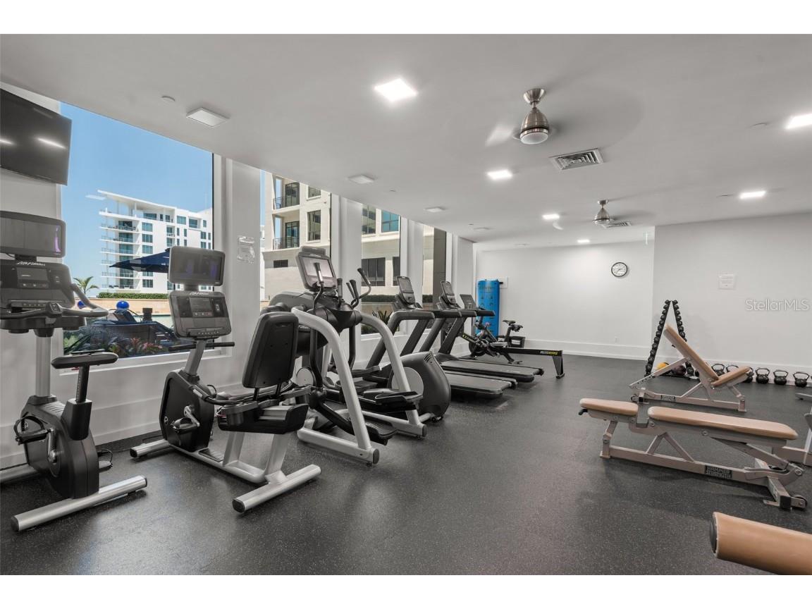 1350 Main Street #1703 Sarasota FL 34236 A4653120 image32