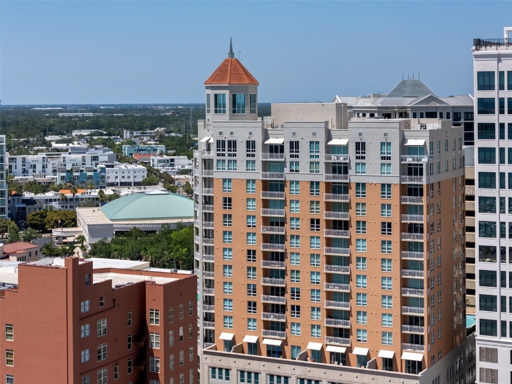 1350 Main Street #1703 Sarasota FL 34236 A4653120 image37