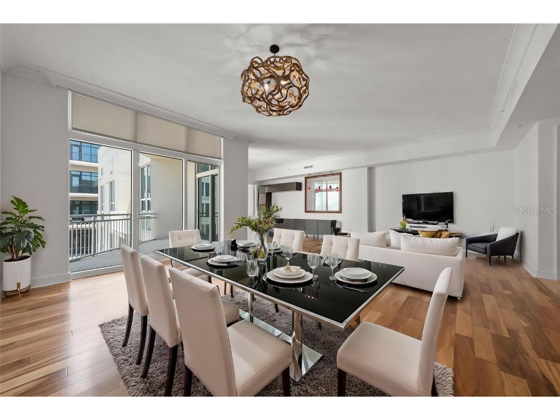 1350 Main Street #1703 Sarasota FL 34236 A4653120 image4