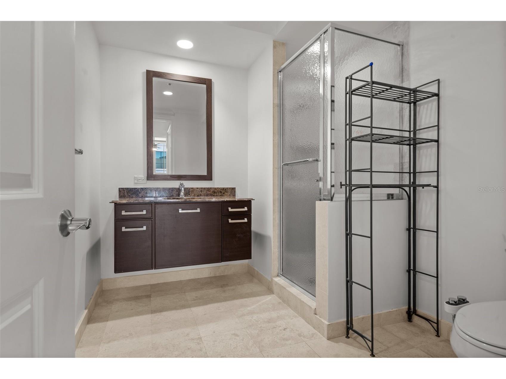 1350 Main Street #1703 Sarasota FL 34236 A4653120 image45