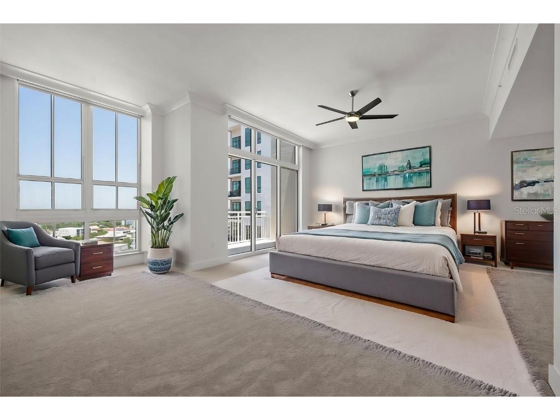 1350 Main Street #1703 Sarasota FL 34236 A4653120 image7