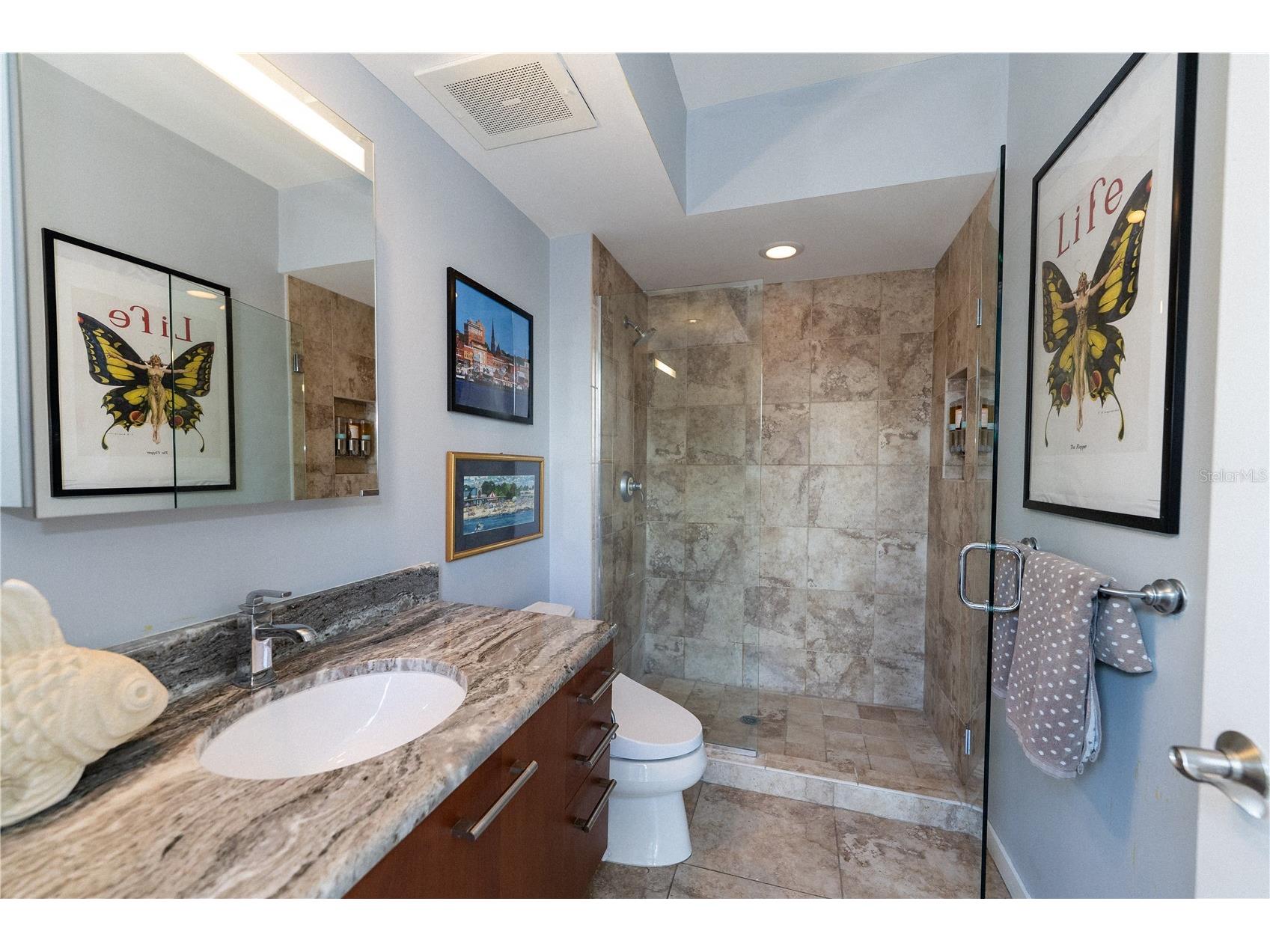 1350 Main Street #200 Sarasota FL 34236 A4700976 image14
