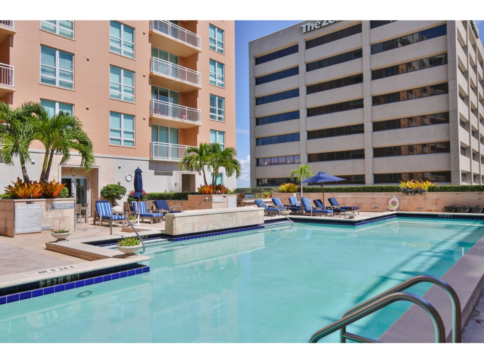 1350 Main Street #204 Sarasota FL 34236 A4687940 image20