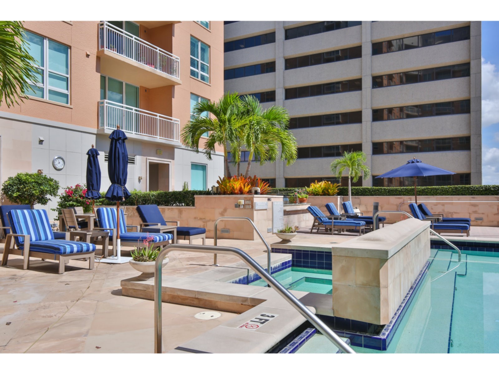 1350 Main Street #204 Sarasota FL 34236 A4687940 image21