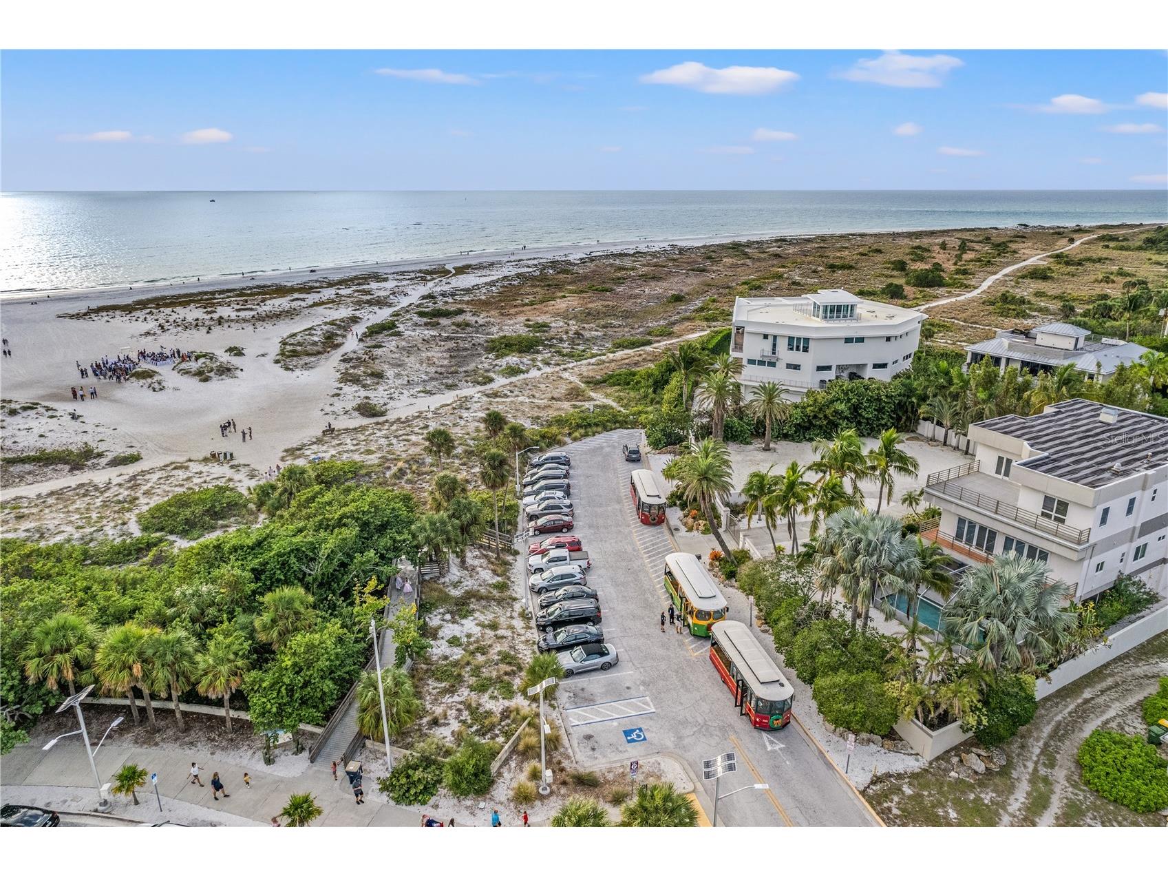 1350 Main Street #302 Sarasota FL 34236 A4696273 image41