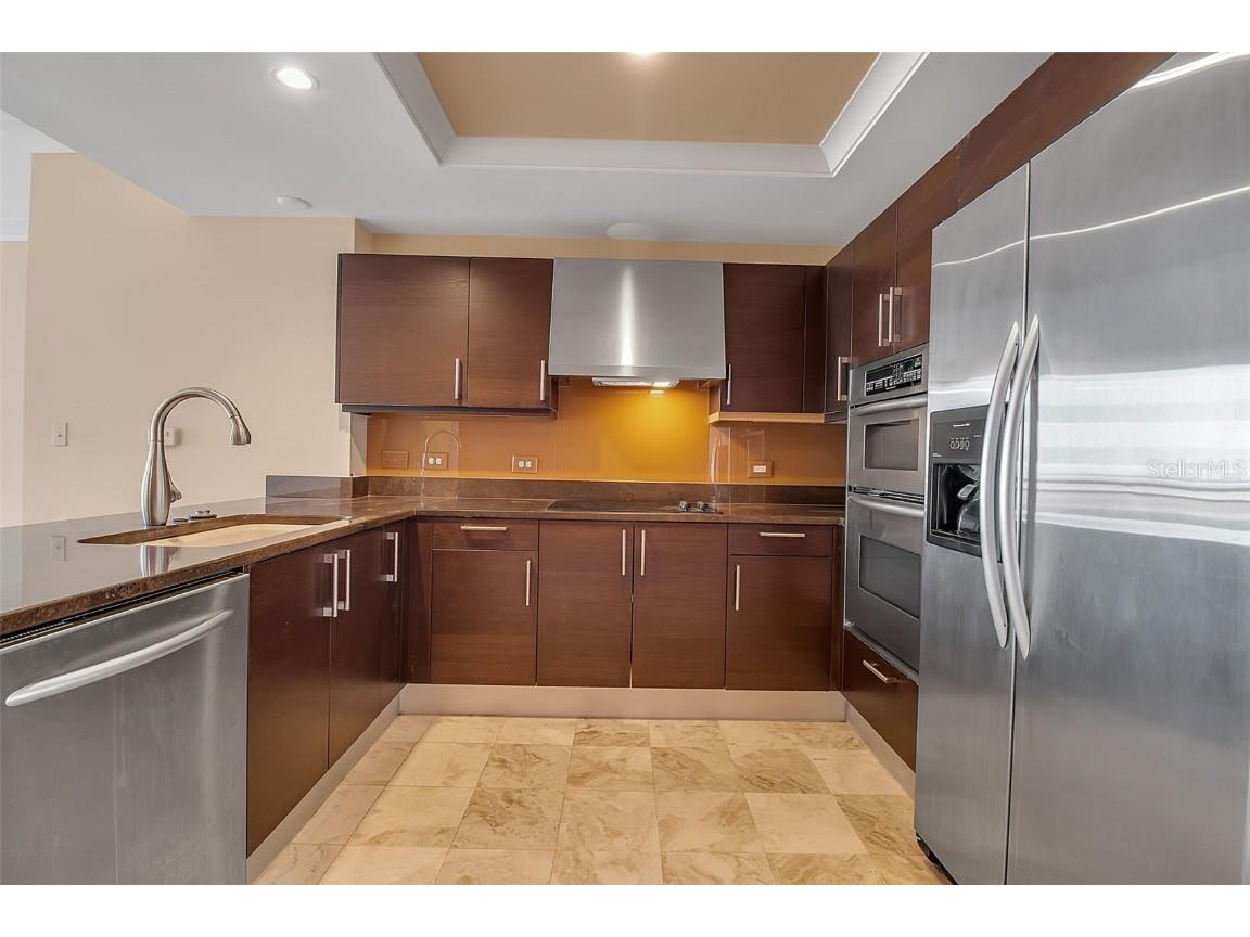 1350 Main Street #707 Sarasota FL 34236 A4674555 image17