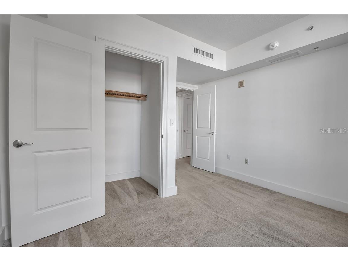 1350 Main Street #707 Sarasota FL 34236 A4674555 image25
