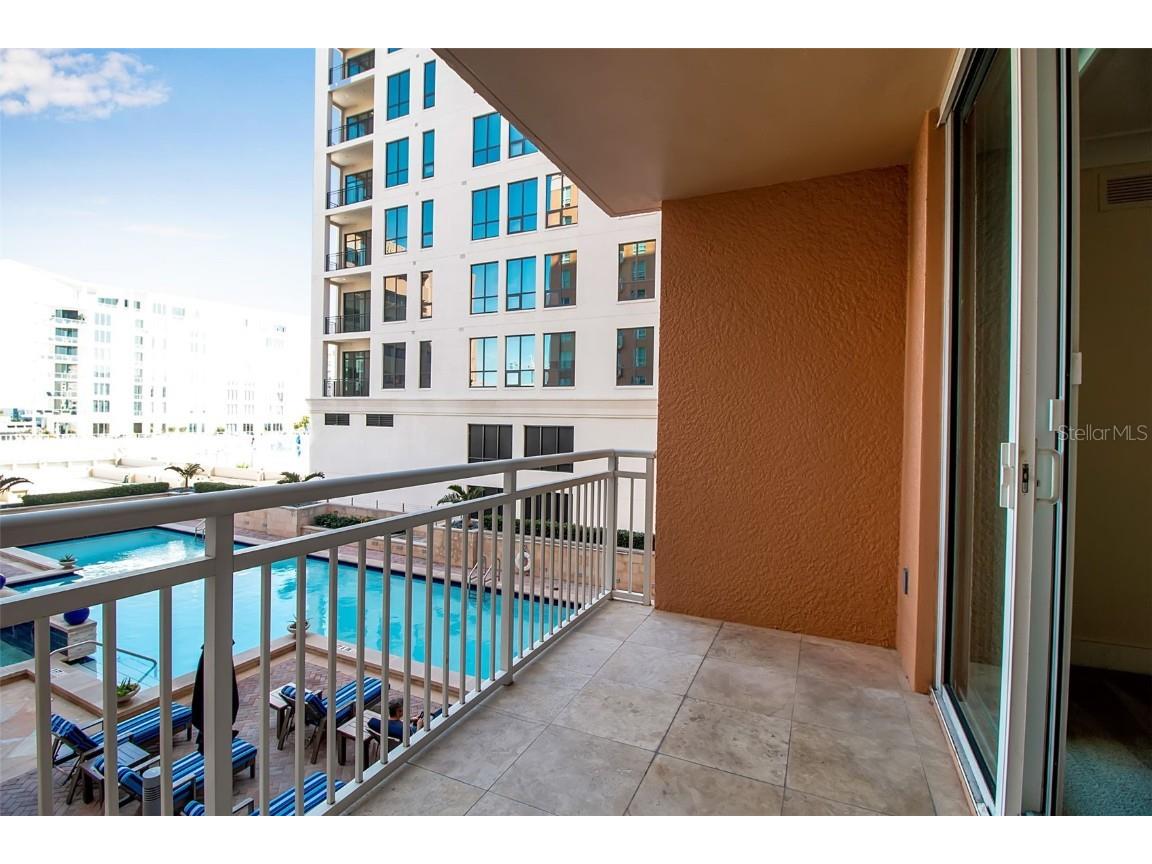 1350 Main Street #707 Sarasota FL 34236 A4674555 image41