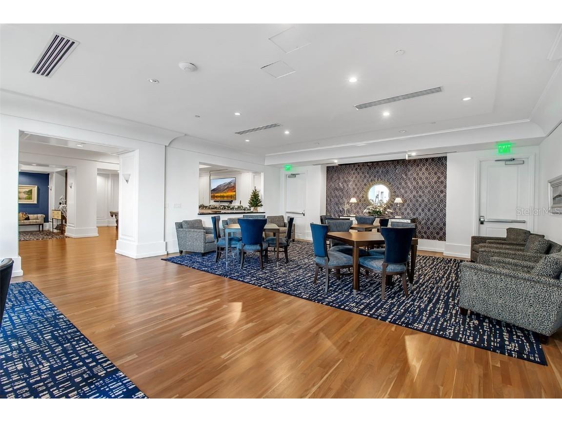 1350 Main Street #707 Sarasota FL 34236 A4674555 image57