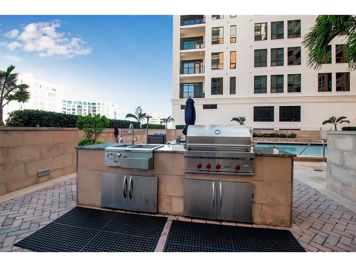 1350 Main Street #707 Sarasota FL 34236 A4674555 image62