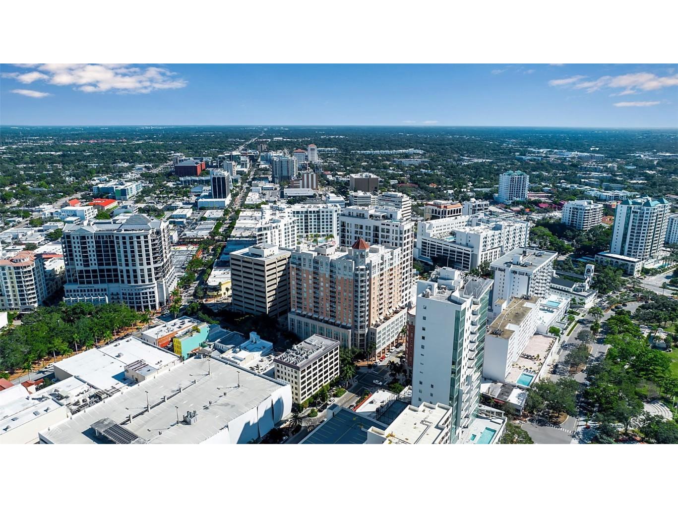 1350 Main Street #707 Sarasota FL 34236 A4674555 image68