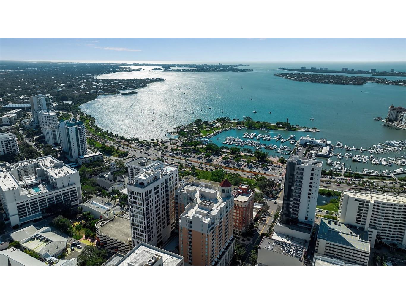 1350 Main Street #707 Sarasota FL 34236 A4674555 image8