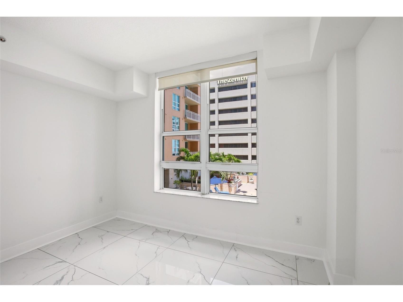 1350 Main Street #707 Sarasota FL 34236 A4695236 image16
