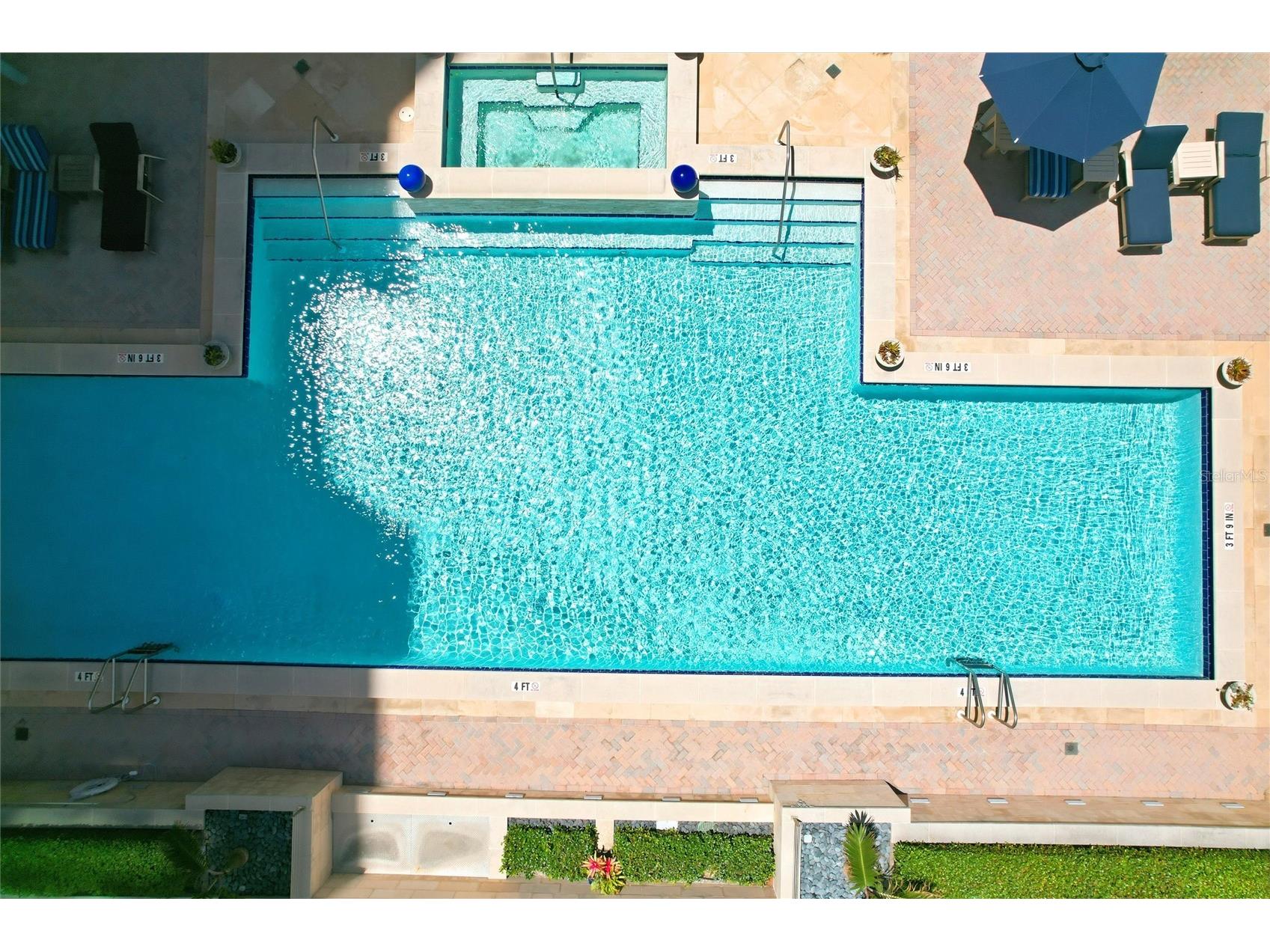 1350 Main Street #707 Sarasota FL 34236 A4695236 image37