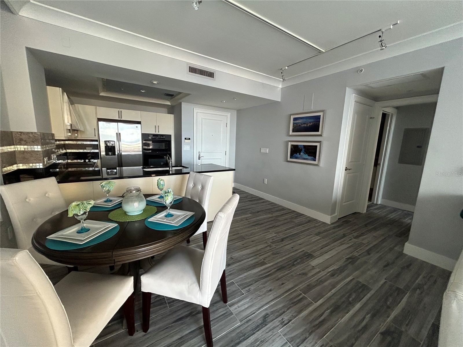 1350 Main Street #709 Sarasota FL 34236 O6396467 image9