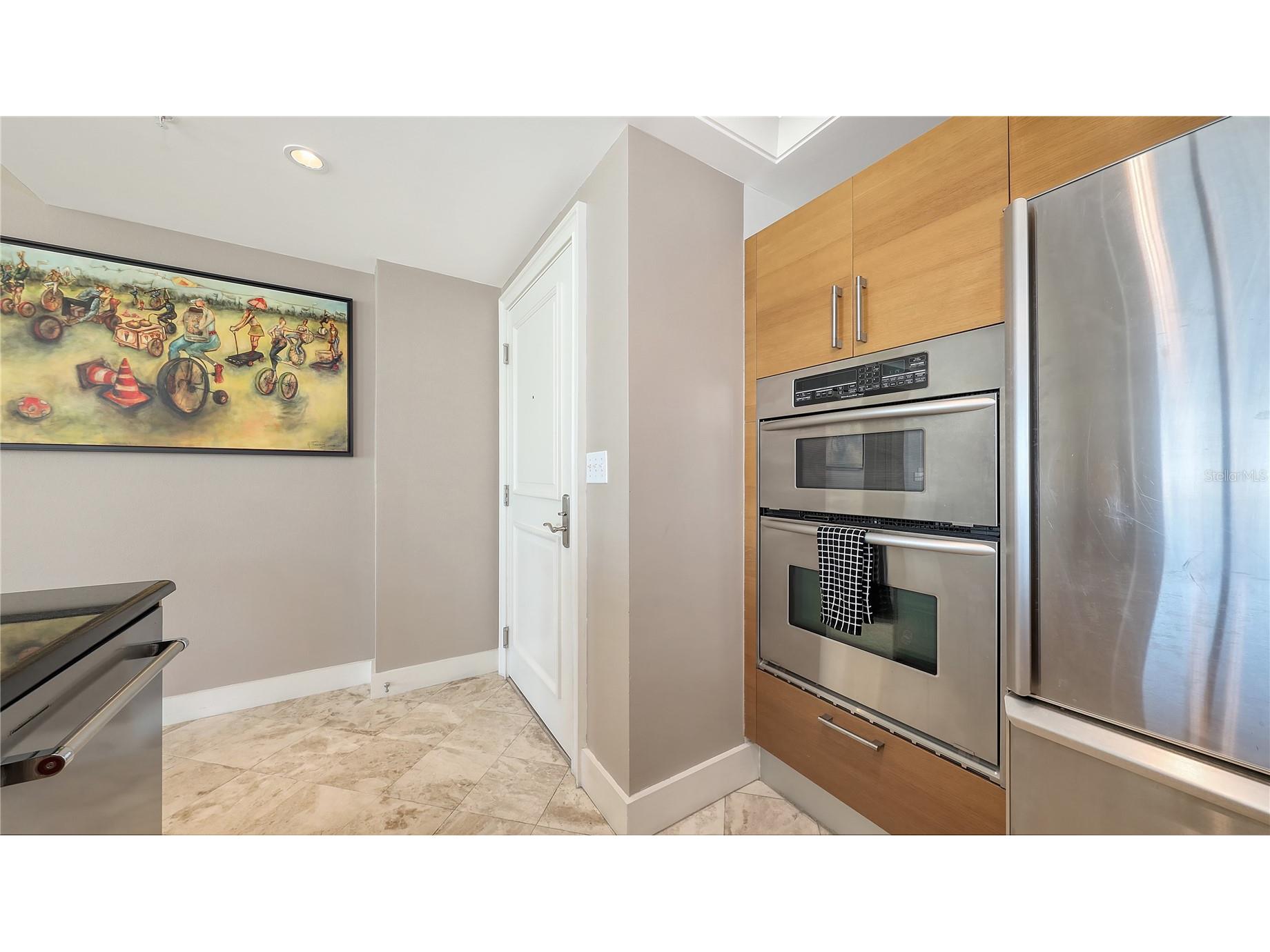 1350 Main Street #712 Sarasota FL 34236 A4680431 image9