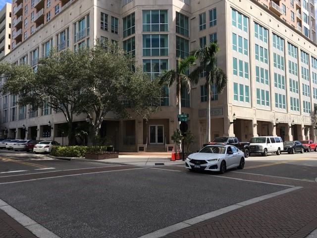 1350 Main Street #900 Sarasota FL 34236 - SARASOTA BAY A4596841 image1