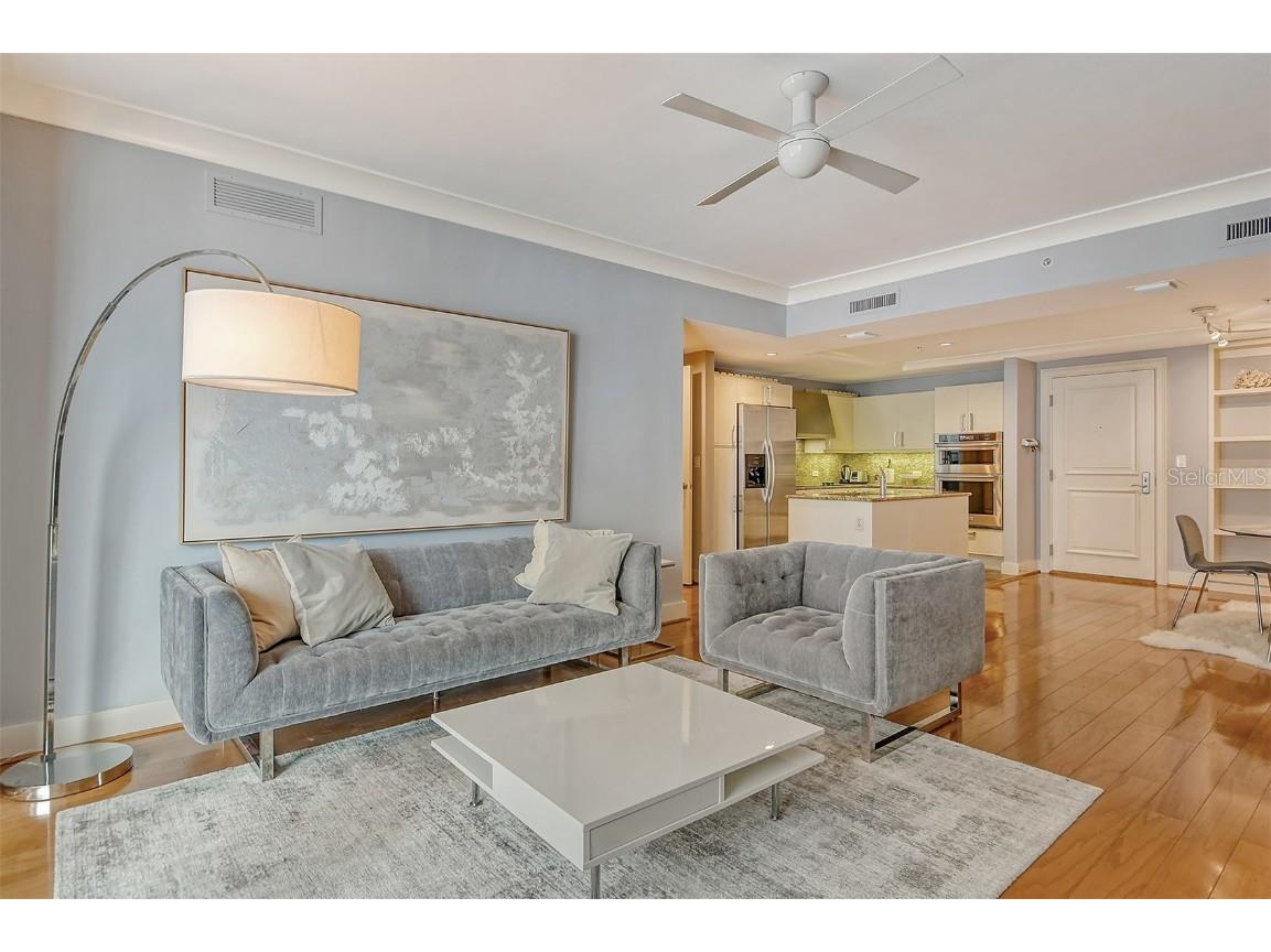 1350 Main Street #903 Sarasota FL 34236 A4549095 image14