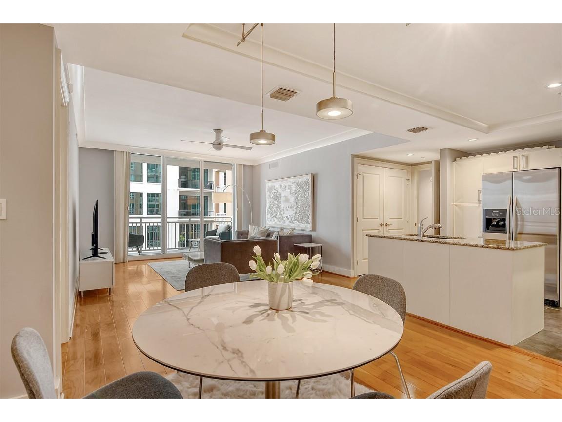 1350 Main Street #903 Sarasota FL 34236 A4549095 image6