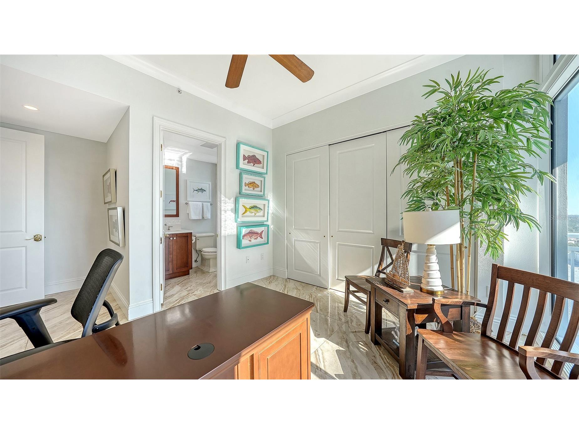 1350 Main Street #PH-1701 Sarasota FL 34236 A4681396 image23